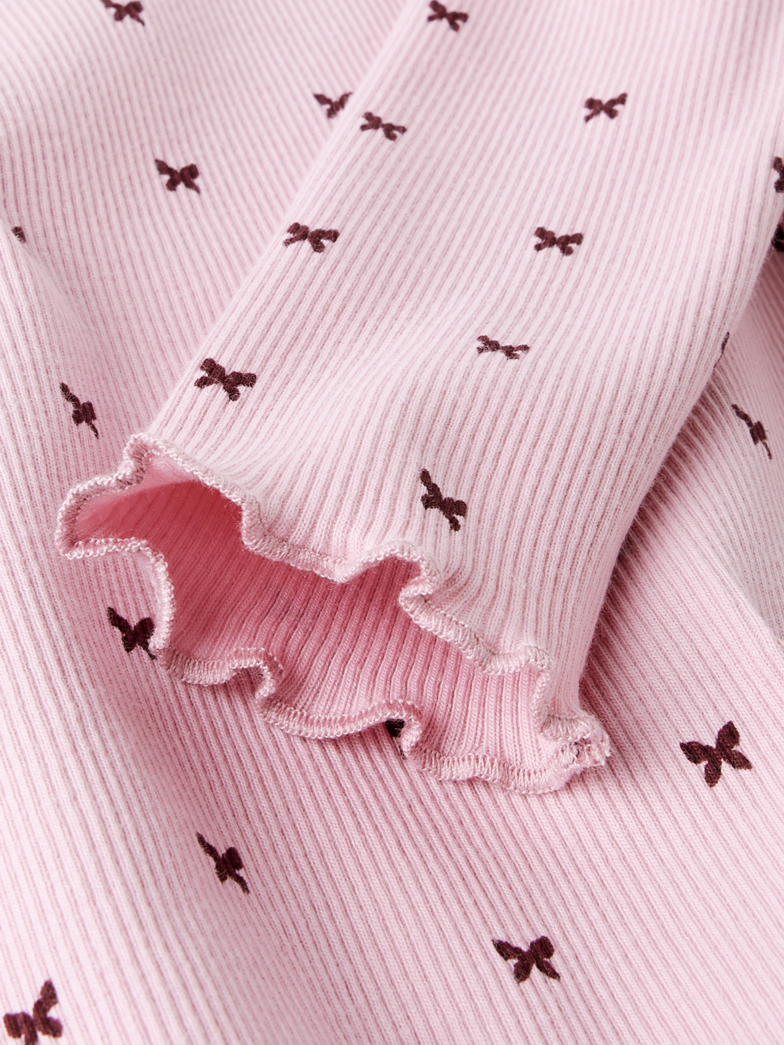 model_shot-front_full